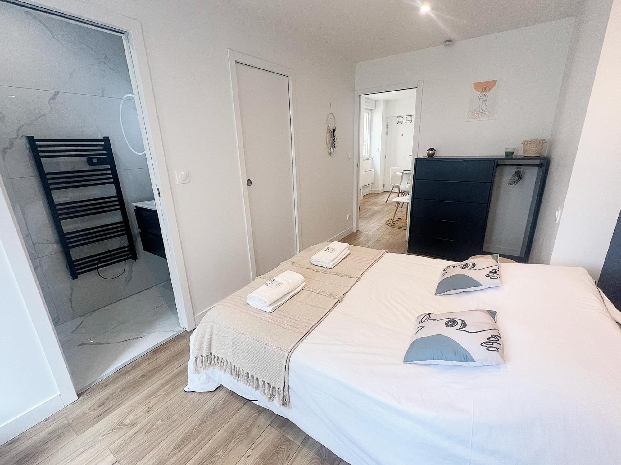 Le Petit Barbusse, Proche Centre Avec Netflix Apartment Reims Exterior foto